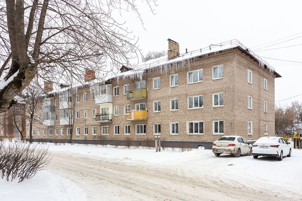 3-комнатная квартира, Уральский, Клубный