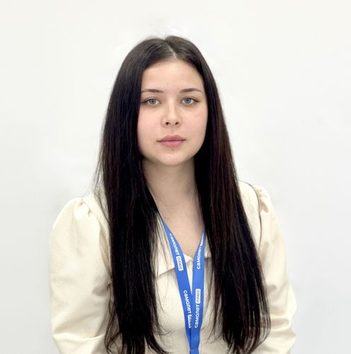 Арина Наджафова