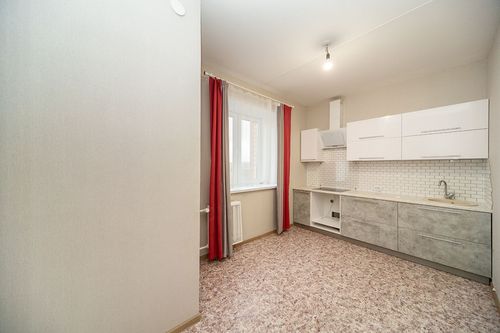 Фролы, Весенняя