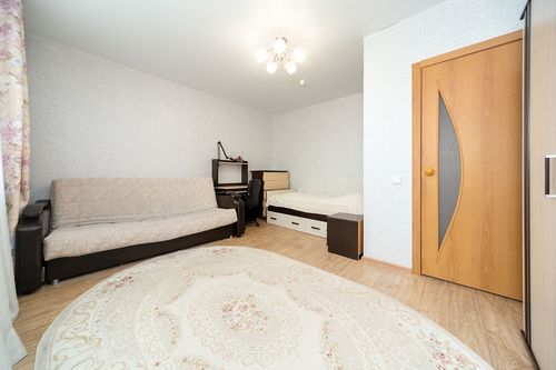 Фролы, Весенняя