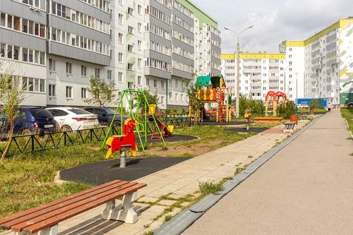 Фролы, Весенняя