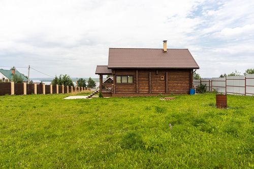 Верхняя Хохловка д., null